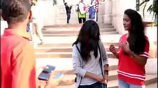 ليالي عربية إباحية: عري علني في منتجع فاخر