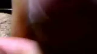 فريزيا تتعرض للجماع الحلقي بورن مص عميق