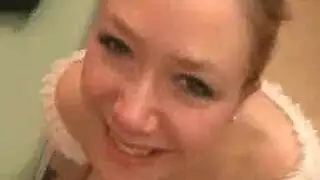 فتيات آسيويات بدينات تبتلع كميات من السائل المنوي