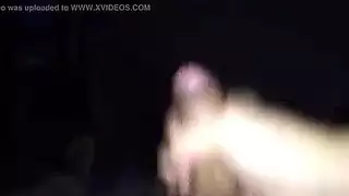 ثلاثي إباحي صريح يحصل على إحساس جازي مثير من ترانزيستور مارتيني