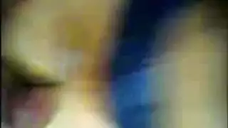 امرأة ناضجة ذات خبرة بجسم مذهل تحصل على إيلاج شرجي قاس