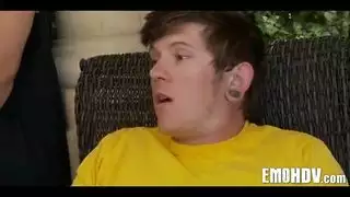 أجساد عارية تحت الشمس البرازيلية