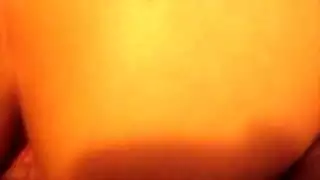 سولماز في علبة جماعية: جنس شرجي صعب ومكثف