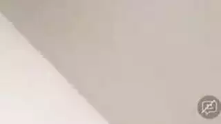 فتاتان لاتينيتان ممتلئتان: جلسة تقبيل سحاقي مبلل وممارسة فموية