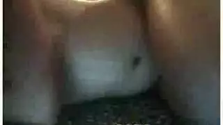 نساء خبيرات في إباحية صريحة: لعق عميق وإيلاج بالعضو الصناعي