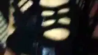 عاهرة هنجرية أسماء تركب بقوة بعد ما دلكت كسها المبلل